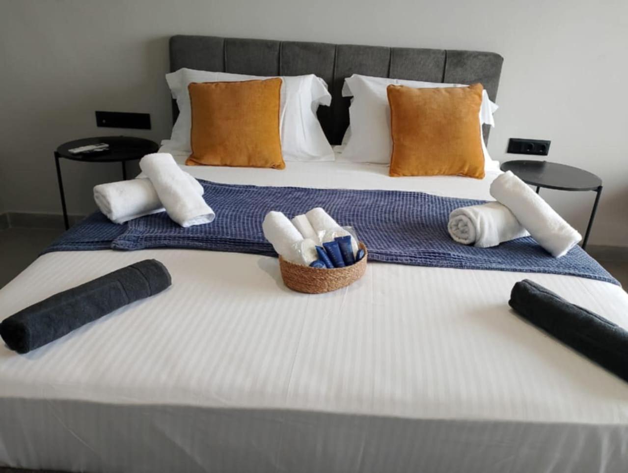 Hotel Andreas Ипсос Экстерьер фото